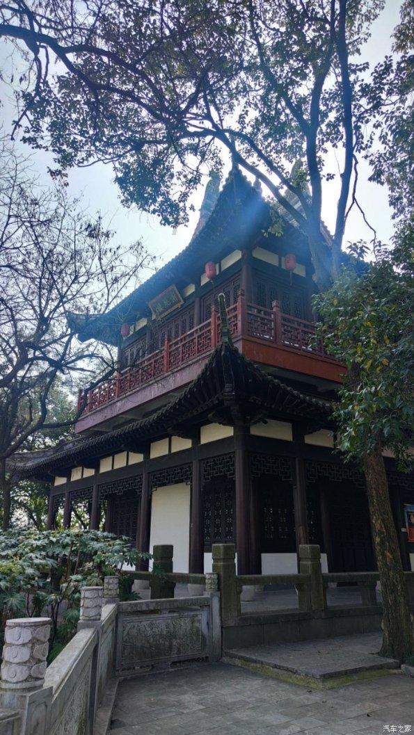 承德双桥：理论宣讲入基层 志愿服务暖民心